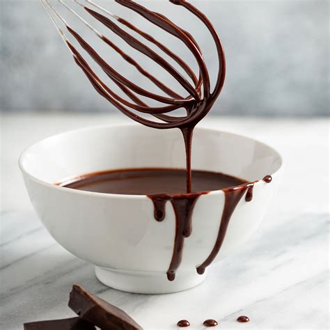 Quick Cocoa Glaze Recipe | Hersheyland