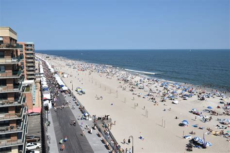 Police: Body Found Near Jetty In Long Beach