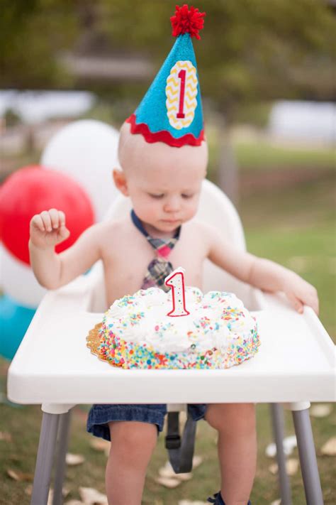 Baby First Birthday: 10 Reasons to Have a 1st Birthday Party - Friday We're In Love