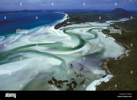 Hill Inlet and Whitehaven Beach Stock Photo - Alamy