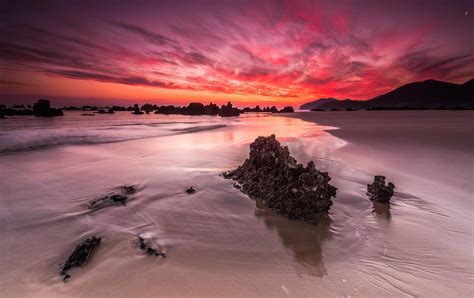 Download Purple Sky Beach Nature Sunset 4k Ultra HD Wallpaper