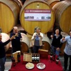 Catalano Viticoltori - Three wines tasting and tour at Catalano Viticoltori in Sicily ...