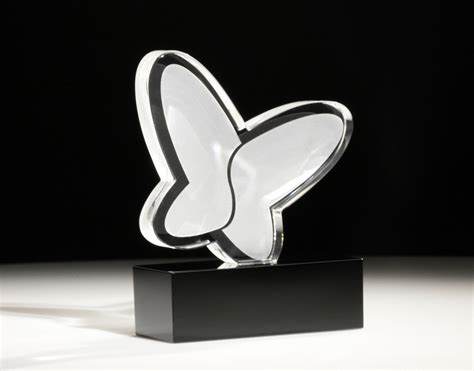 Custom Awards | Custom Designed Crystal Awards for Businesses