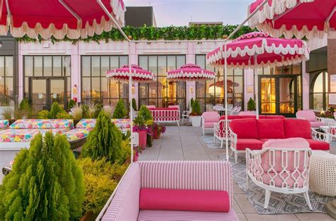 Graduate Hotel Opens Dolly-Inspired Rooftop Bar - Wannado Nashville