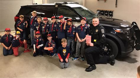 Police Provide Station Tour To Cub Scout Pack – Upper Allen Police Department