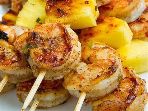 10 Easy Outdoor Grill Recipes Anyone Can Make - Society19