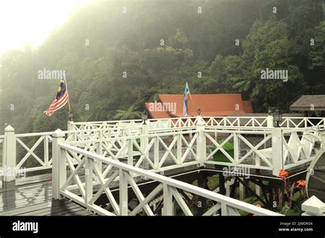 A viewing platform in Kinabalu Park, Ranau, Sabah, Malaysia Stock Photo - Alamy