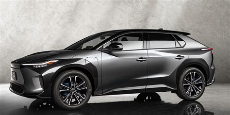 Toyota Debuts All-Electric SUV Concept In US