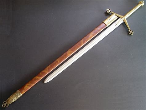 Top 10 Ancient Chinese Weapons - La Vie Zine