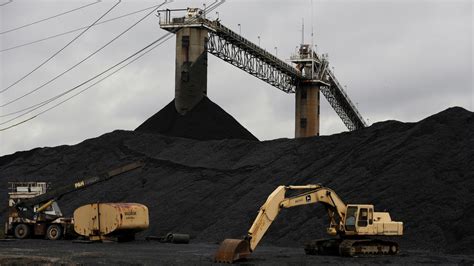 More than half of US coal mines have closed since 2008 — RT Business News