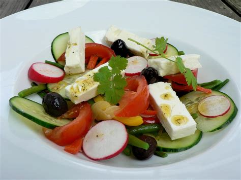 Turkish Shepherd’s Salad – Flexitarian Kitchen