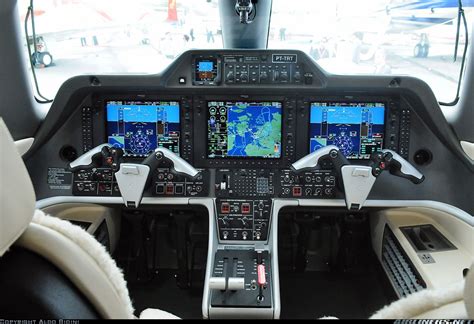 Embraer EMB-505 Phenom 300 cockpit Used Aircraft, Airplane For Sale, Changi, Aircraft Pictures ...