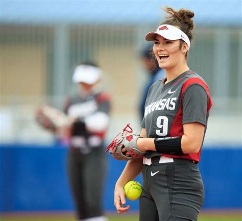 Softball Rolls Through Samford and Lipscomb | Arkansas Razorbacks