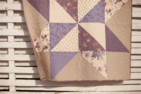 THE QUILT BARN: Padstow Range Giant Star Quilt