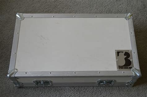 Brady Cases PT-2 Pedal Train Case White | Reverb