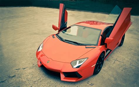 Lamborghini Aventador LP700-4 Open Doors wallpaper | 1920x1200 | #17192