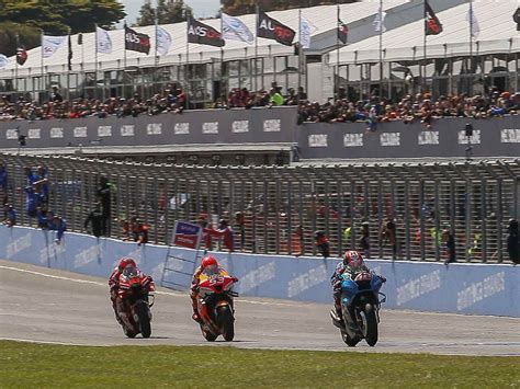 Phillip Island MotoGP Report | Cycle World