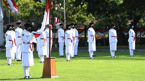 UPACARA BENDERA 17 AGUSTUS