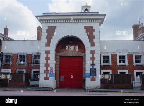 Big Red Doors of Aylesbury Prison, Buckinghamshire, UK Stock Photo ...