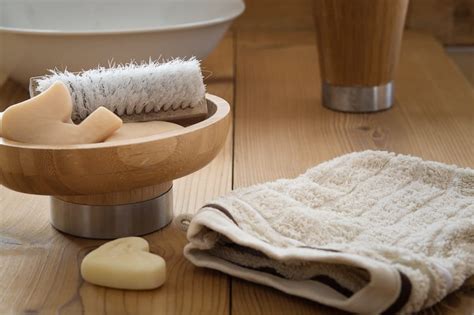 Everything You Need to Know About Buying Bath Towels