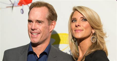 Joe Buck Wife: Who Is Michelle Beisner? Who Is His First Wife? | Fanbuzz