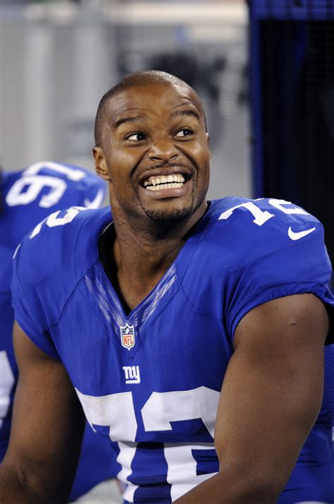 Osi Umenyiora leaves the Giants for the Atlanta Falcons - Jocks And Stiletto Jill