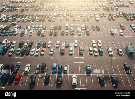 Mall parking aerial hi-res stock photography and images - Alamy