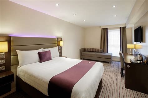 PREMIER INN WITNEY HOTEL - Updated 2024 Reviews, Photos & Prices