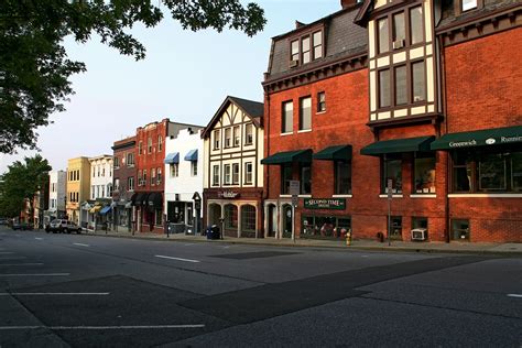 Downtown Greenwich, CT, Shopping District: Top 21 Most Unique Stores ...