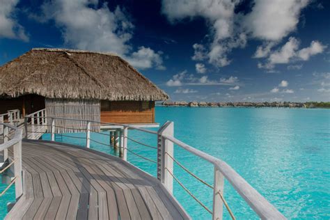 Water Bungalows Bora Bora HD desktop wallpaper : Widescreen : High Definition : Fullscreen