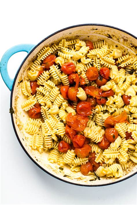 Halloumi Pasta with Cherry Tomatoes & Mint - Happy Veggie Kitchen