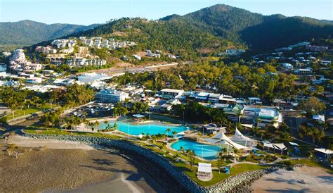 Airlie Beach Lagoon Free Swimming Complex Queensland (2022)