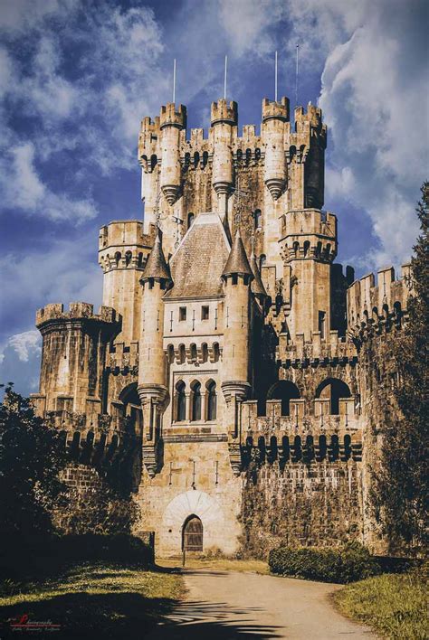 The 36 BEST Castles in Spain (with Photos, Maps & Practical Infos)