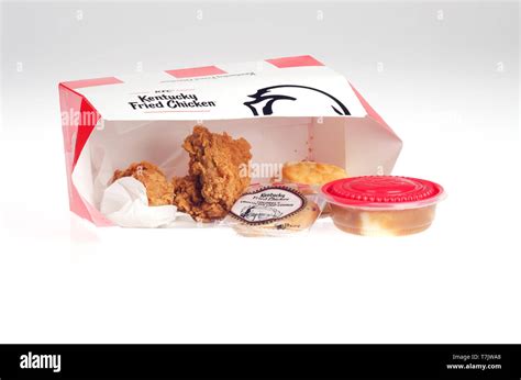 KFC $5 Fill Up meal box Stock Photo - Alamy