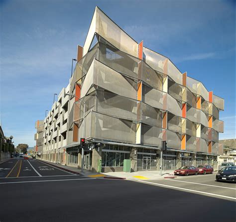 MacArthur BART Garage - Oakland, California - Lowney Architecture