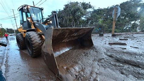 California mudslides: Family plucked from debris in dramatic rescue ...