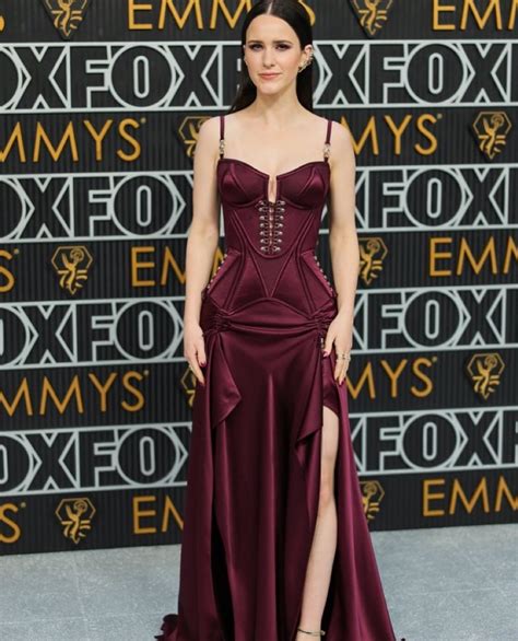 The Top 10 Red Carpet Looks At 75th The Emmy Awards + 1 Extra, Jeremy ...