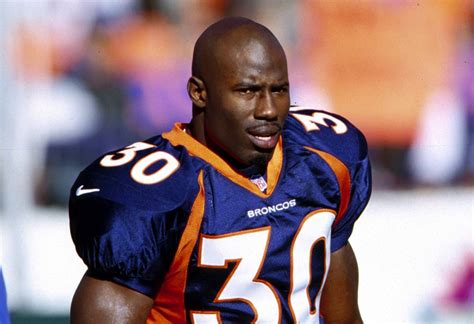 Terrell Davis (30) surveys the field – Denver Broncos History