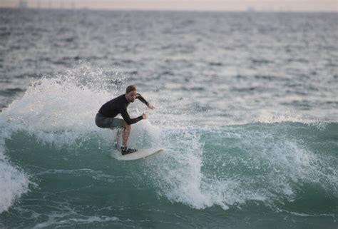 Surfing in Sri Lanka, Surfing Spots and Important Facts!