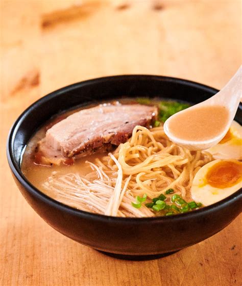 tonkotsu ramen at home - glebe kitchen