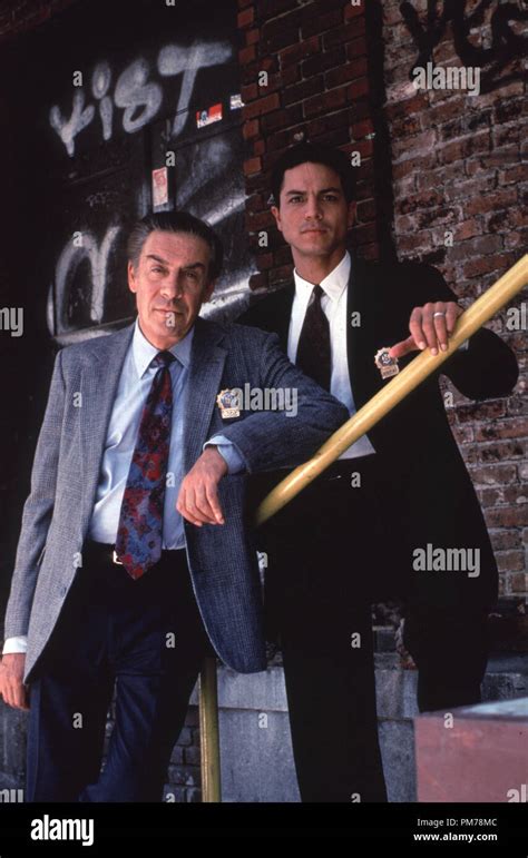 Jerry orbach law order 1998 hi-res stock photography and images - Alamy