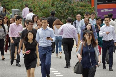 Singapore population reaches 5.64 million, with 30,000 more citizens ...