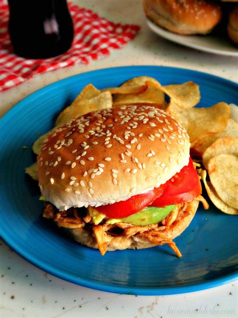 Secret Recipe Club: BBQ Chicken Sandwiches - La Cocina de Leslie