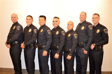 Seven new officers are welcomed into Fontana Police Department | News | fontanaheraldnews.com