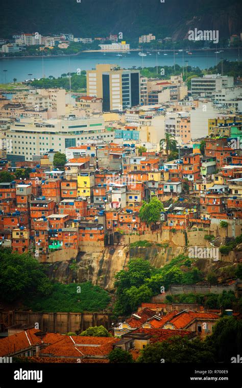 Brazilian slum in Rio de Janeiro Stock Photo - Alamy