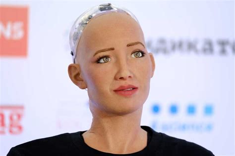 Sophia Robot Interview on the London Tech Week Headliners Stage - New ...