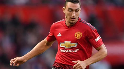 Man United transfer news: Full-back Matteo Darmian finally seals move ...