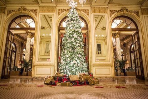 23 Gorgeous Hotels Decked Out for the Holidays | New york christmas ...