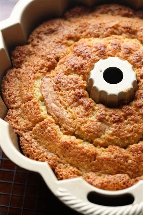 The Best Sour Cream Pound Cake Recipe | Cookies & Cups