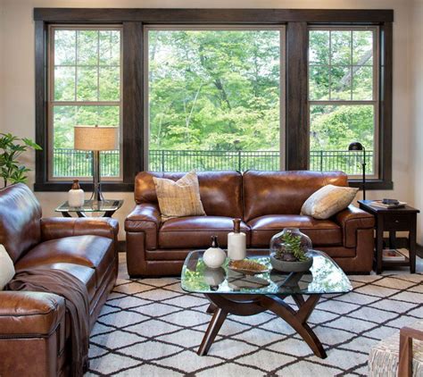 A Minnesota Casual Family Room | Casual family rooms, Brown leather ...